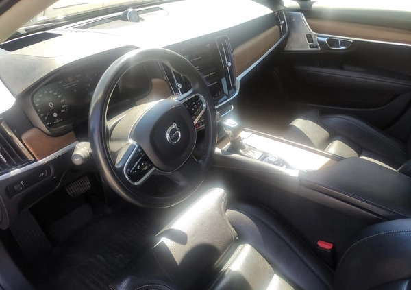 Volvo S90 cena 124900 przebieg: 119000, rok produkcji 2017 z Ostrołęka małe 562